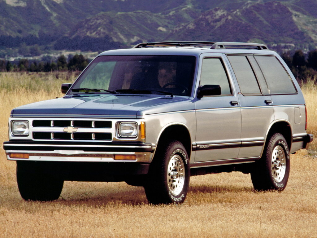 Chevrolet Blazer S-10 (CS10506, CT10506) 1 поколение, рестайлинг, джип/suv 5 дв. (03.1990 - 03.1994)